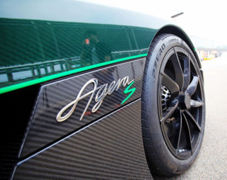Illustration for article titled Drive's Green Koenigsegg Lives In China
